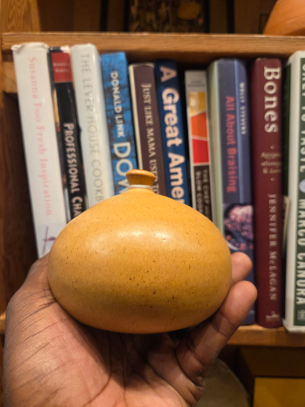 Short toasted brown round vase