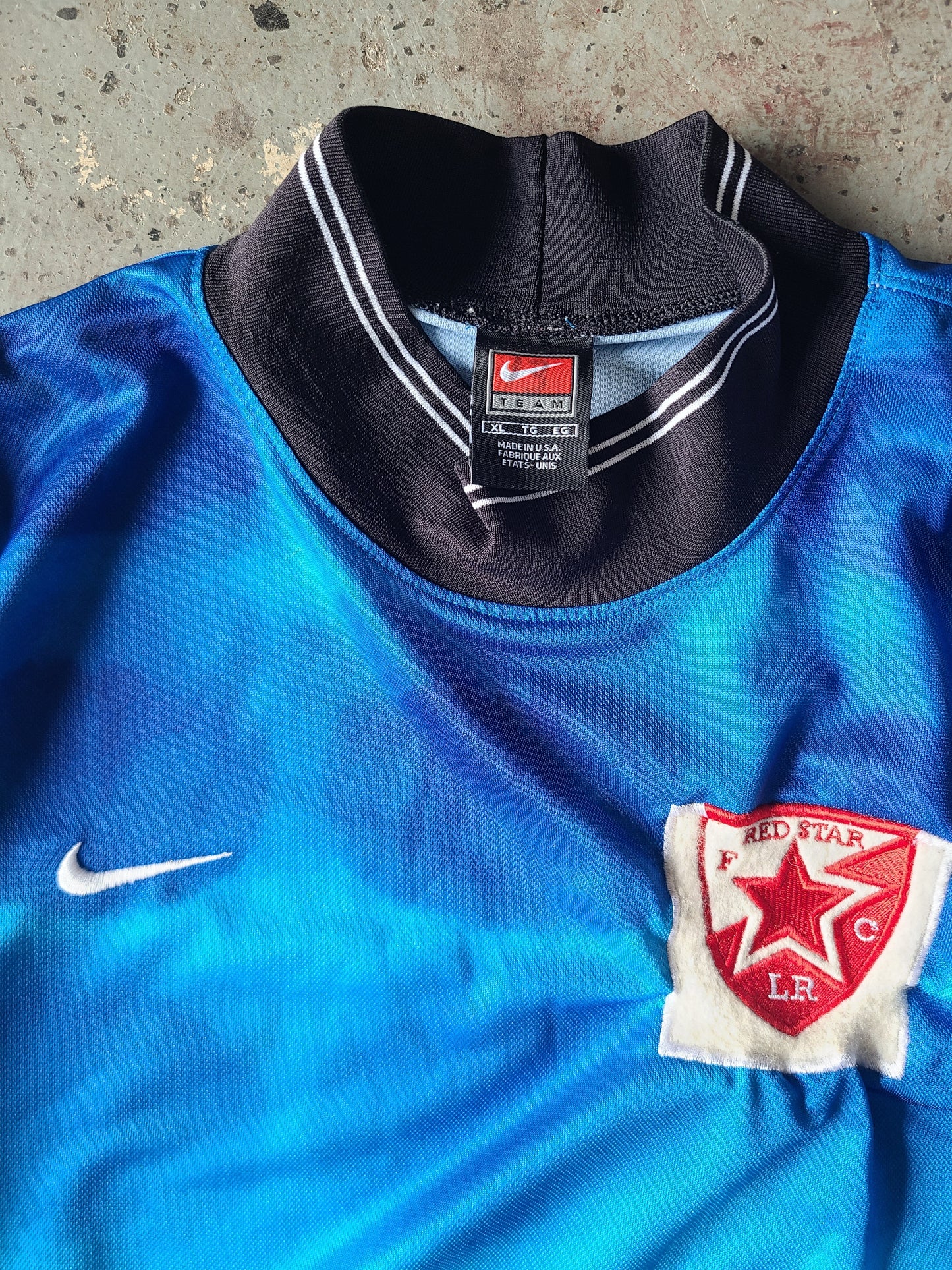 1999 Nike goalkeeper jersey w/Red Star FC patch size XL